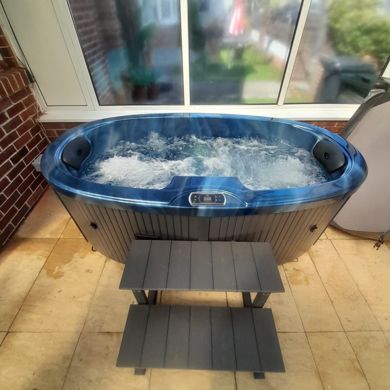 Tiny - 2 Person Plug & Play Hot Tub