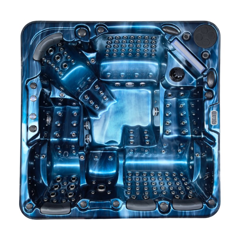 Ultimate - 7 Person Hot Tub