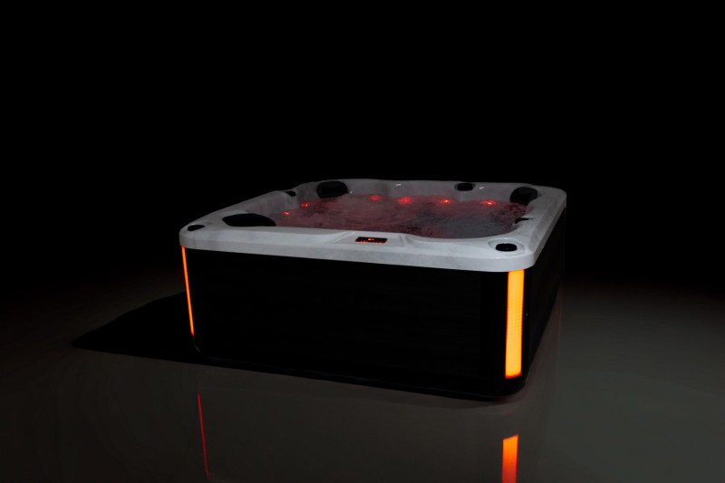 OR2507 - 7 Person Plug & Play