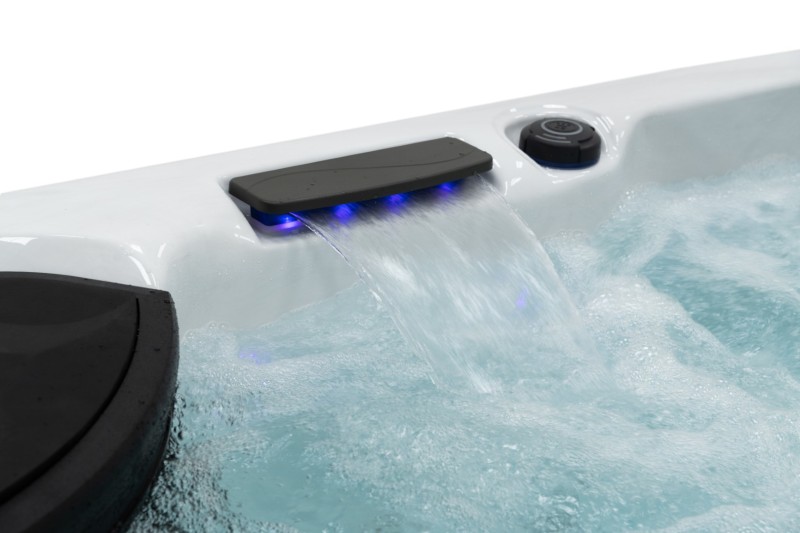 OR5723 - 5 Person Hot Tub