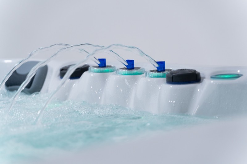 OR7915 - 5 Person Hot Tub